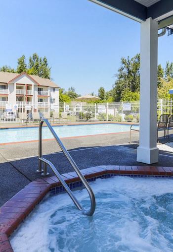 Seasonal outdoor pool and spa