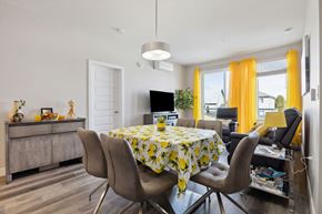 Thurso apartment for rent - A dining room with a table set for four.