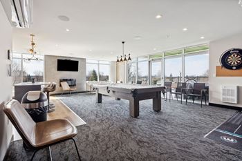 Pool table