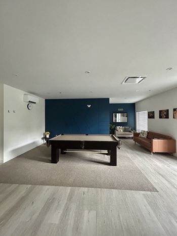 Pool table