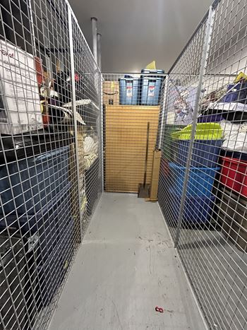 Storage/locker