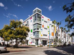 North Hollywood apartment for rent - the building in which the hotel is located