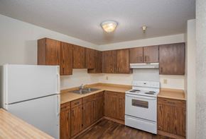 St. Paul apartment for rent - Heritage House Kitchen, St. Paul, Minnesota