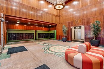 Amber union common area