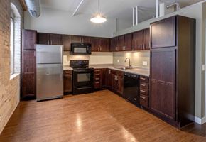 Minneapolis apartment for rent - La Pompadour, Minneapolis, Minnesota