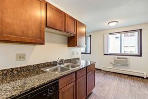 St. Paul apartment for rent - East Side Apartments, St. Paul, Minnesota