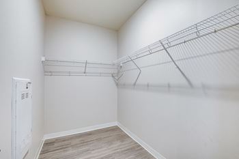 Amber union closet