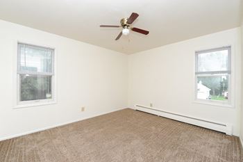 Gateway apartments ceiling fan