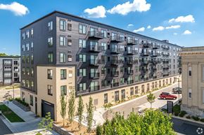 St. Paul apartment for rent - Marshall Avenue Flats, St Paul, MN