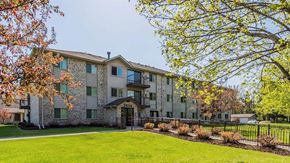 Anoka apartment for rent - Woodland Park Apartments, Anoka, MN