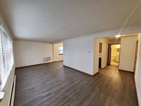 St. Paul apartment for rent - 1797 Stillwater Apartments St. Paul, Minnesota Living Room