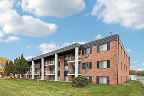 West St. Paul apartment for rent - Charlton Terrace Apartments, West St Paul, MN
