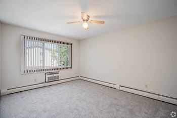 Wall air conditioning