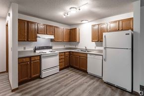 Elk River apartment for rent - Dove Tree Apartments, Elk River, MN