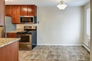 Charlton estates dining room