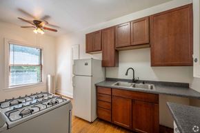 St. Paul apartment for rent - Grand and Dale Apartments, St Paul, MN