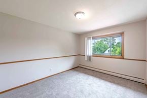 Minneapolis apartment for rent - Minnehaha Apartments, Minneapolis, MN