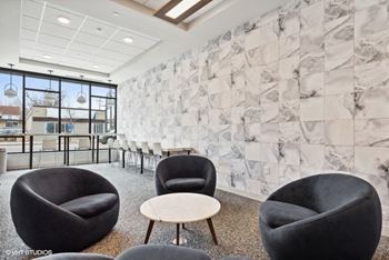 Lago apartments common area