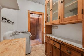 Minneapolis apartment for rent - 225 Place Kitchen, Minneapolis, Minnesota