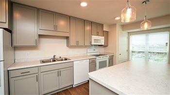 Cadence apartments amenity space