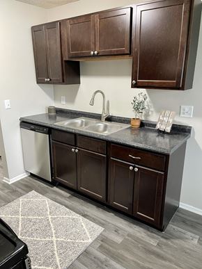 West St. Paul apartment for rent - Bellows Court Apartments, West St Paul, MN