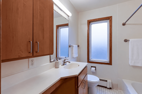 St. Paul apartment for rent - Rolling Hills Apartments, St Paul, MN