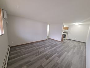 St. Paul apartment for rent - Lake Phalen Place Saint Paul, Minnesota Living Room