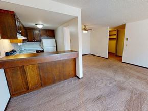 Hopkins apartment for rent - Gold Crest Apartments Kitchen, Hopkins, Minnesota