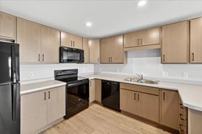 Minneapolis apartment for rent - Lakefield Apartments, Uptown, Lynlake, Minneapolis, MN