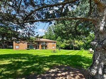 Picnic areas at eastwood village apartments in clinton township, mi.