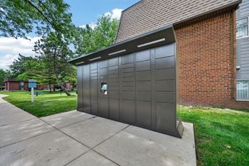 24/7 Secured package lockers at drawbridge apartments in harrison township, mi