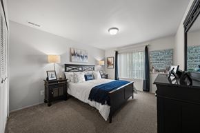 Clinton Township apartment for rent - Spacious bedroom with ample storage space at Knottingham Apartments in Clinton Township, MI.