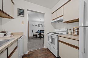 Westland apartment for rent - Cozy dining room connected to kitchen at Westwood Village Apartments in Westland, MI