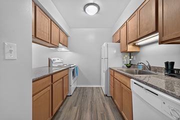 Westland apartment for rent - Woodland Villa Apartments
