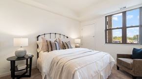 Woodbury townhouse for rent - Model Apt Bedroom at Orville Commons, Woodbury