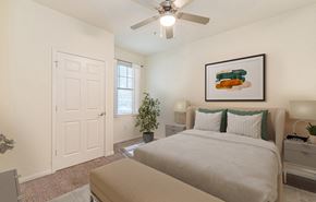 Austin apartment for rent - Dominium-Franklin Park-Bedroom