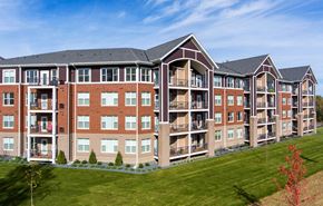 Woodbury apartment for rent - Exterior Green Space at The Legends of Woodbury 55+ Apartments, Woodbury, MN