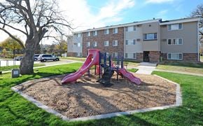 St. Paul apartment for rent - Lonnie Adkins Court_Outdoor Playground