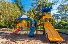 Lawrenceville apartment for rent - Oaks at New Hope_Outdoor Playground
