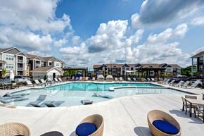 Nashville apartment for rent - Preserve at Highland Ridge_Pool