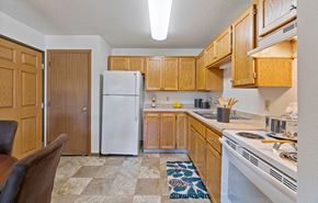 Willmar apartment for rent - Dominium-Somerset Properties-Kitchen