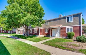 Greeley townhouse for rent - Woodside Village_Exterior