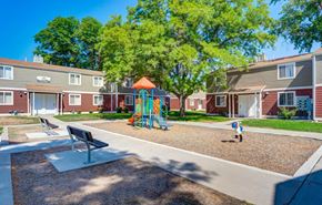 Greeley townhouse for rent - Woodside Village_Playground