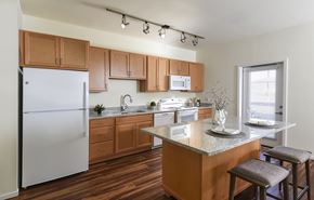 Glendale apartment for rent - Dominium_Juniper Square_Kitchen.jpg
