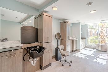 Beauty salon