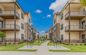 Balch Springs apartment for rent - Timbers at Hickory Tree_Property Exterior