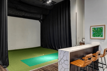 Golf simulator