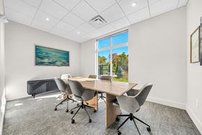Marlborough apartment for rent - A conference room with a large table and chairs.