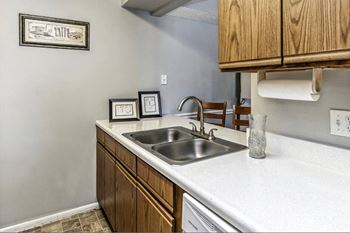Pass-thru breakfast bar*
