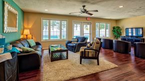 Manassas apartment for rent - Barrington Apartments clubhouse 2